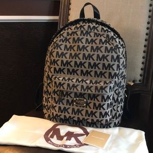 Michael Kors Jet Set Backpack